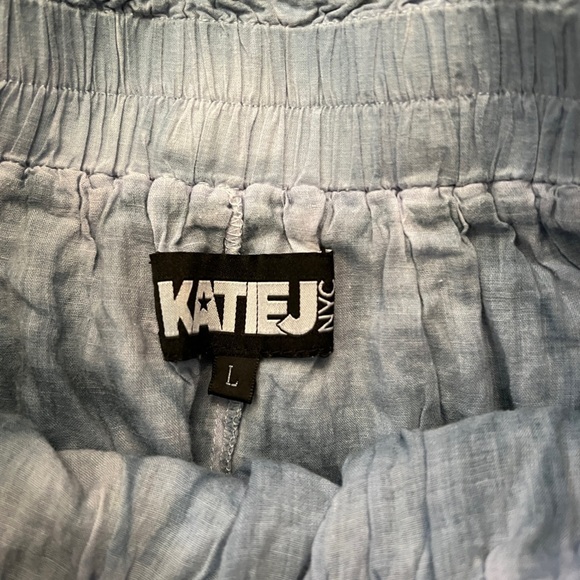 KATIE J NYC Junior Ashley Stonewash Skirt Blue Denim Wash Ruffle Tiered Skirt - Picture 3 of 4